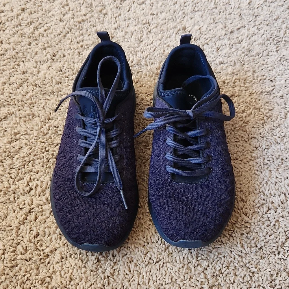 Lululemon APL techloom Phantom shoes. Midnight. Size 6. - Picture 2 of 9